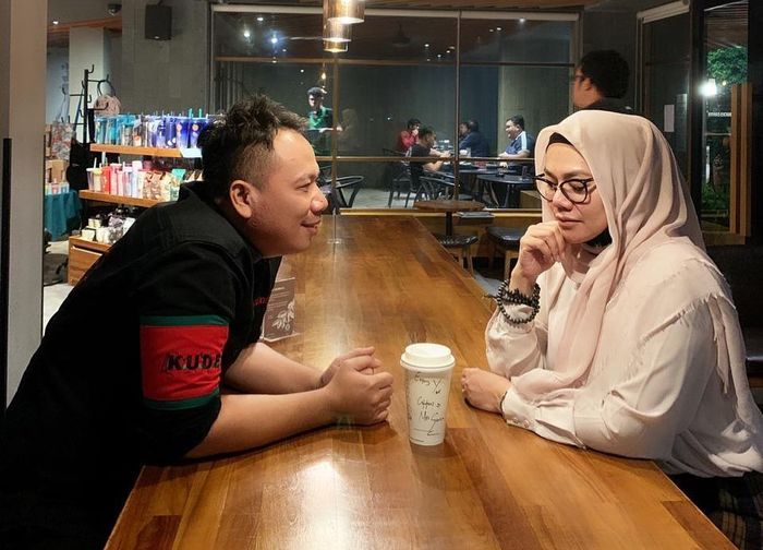 Vicky Prasetyo dan Sarita Abdul Mukti