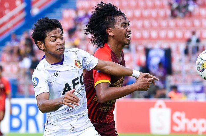 Suasana Duel antara Persik Kediri vs RANS Nusantara FC di Stadion Brawijaya, Kediri, Kamis (23/2/2023)
