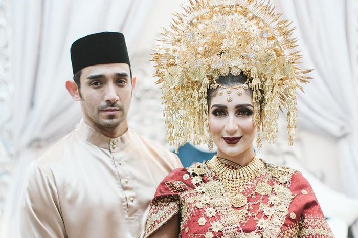 Intip Undangan Pernikahan Tania Nadira yang Mewah Diperkirakan Habiskan