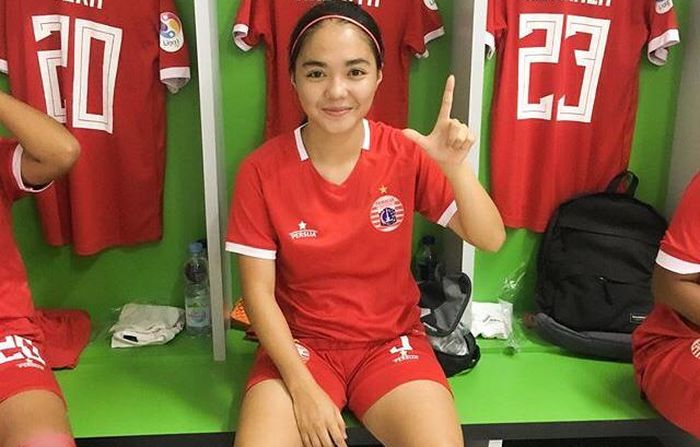 Pemain tim putri Persija Jakarta, Anggita Oktaviani.