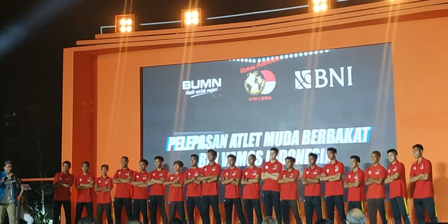 Sebanyak 19 Pesepak Bola Muda Indonesia Diberangkatkan ke Spanyol