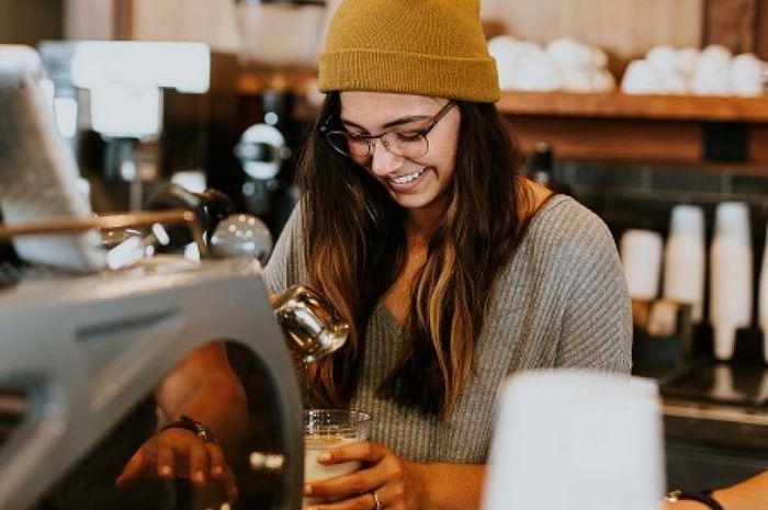 Info Lowongan Kerja 2021 Untuk Perempuan Posisi Barista Domisili Bogor