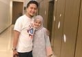 Santunnya 5 Outfit Hijab Pastel ala Anak Arie Untung, Kayla Aeeshya