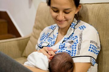 Tidak Semua Ibu Bisa Memberikan ASI pada Bayinya, Tetap Menjadi Ibu Hebat