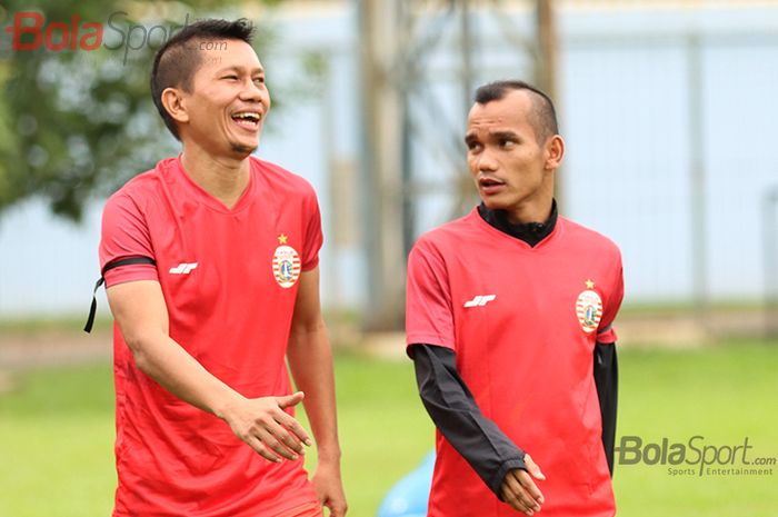 Ismed Sofyan dan Riko Simanjuntak sedang menjalani latihan bersama skuad Persija Jakarta di Lapangan Sutasoma, Halim, Jakarta Timur (11/3/2020)