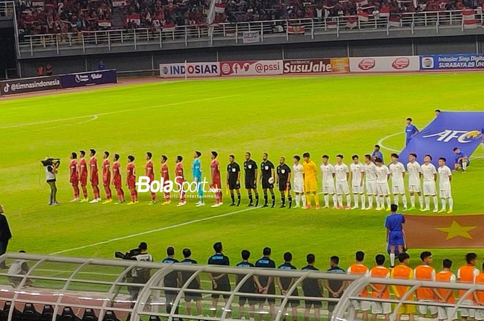 Laga Grup F Kualifikasi Piala Asia U-20 2023 antara timnas U-20 Indonesia vs timnas U-20 Vietnam digelar di Stadion Gelora Bung Tomo (GBT), Surabaya, Jawa Timur, Minggu (18/9/2022) 