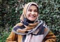 Inspirasi Busana Hijab Santai 2 Warna ala Shireen Sungkar, Hijabers Milenial Wajib Tahu!