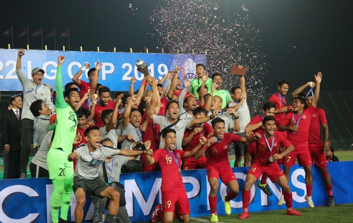 Timnas Indonesia berhasil menjadi juara dalam Piala AFF U-22 2019 setelah mengalahkan Thailand di partai final dengan skor tipis 2-1, Selasa kemarin (26/2).