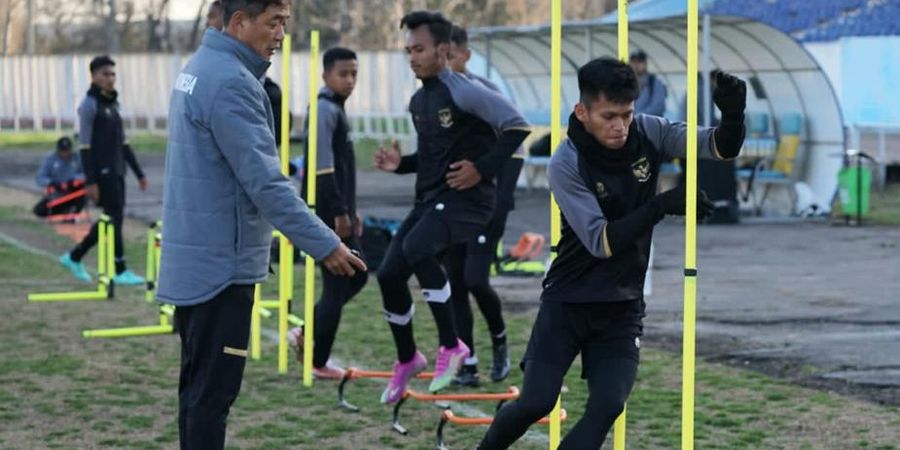 Potret Lapangan Kandang Sapi Tempat Latihan Timnas U-20 Indonesia di Uzbekistan
