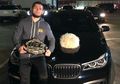 Dilarang Bertarung, Khabib Nurmagomedov Lakukan Berbagai Kegiatan di Timur Tengah