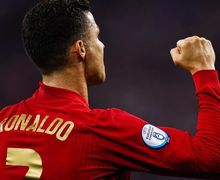 BREAKING! Cristiano Ronaldo Resmi Gabung Manchester United  