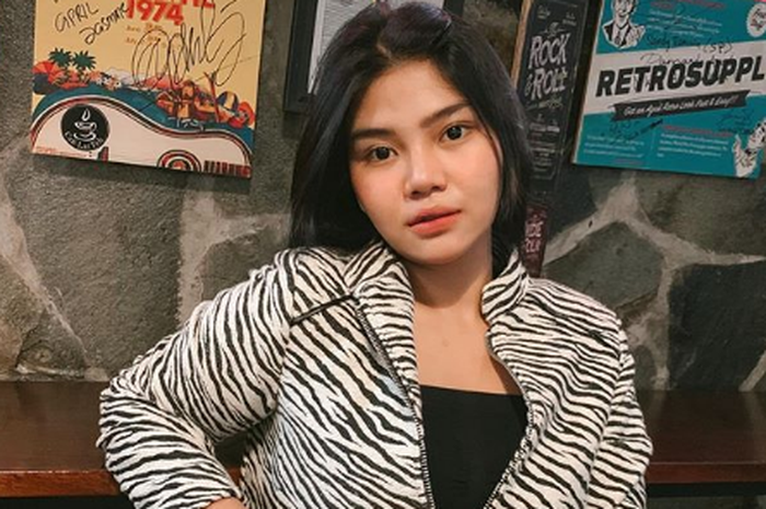Foto Selfie, Penampilan Rosa Meldianti Justru Dihujat oleh ...