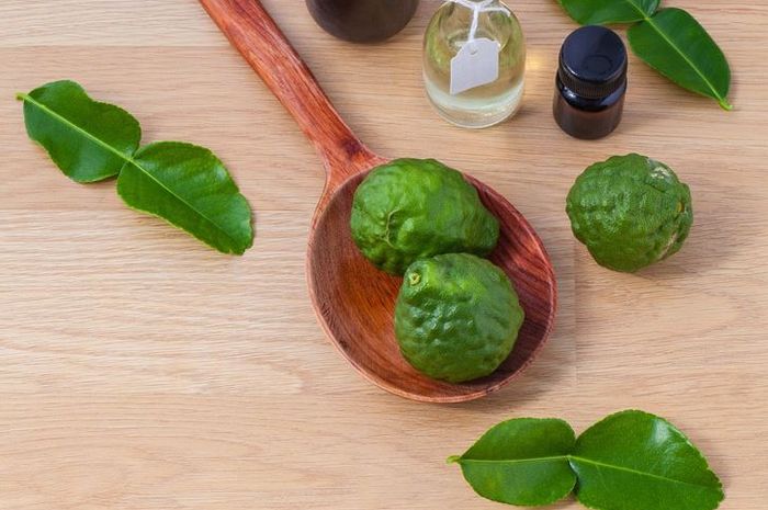 7 Manfaat Terbaik Jeruk Purut, Sumber Vitamin hingga Anti-Inflasmasi - Kids