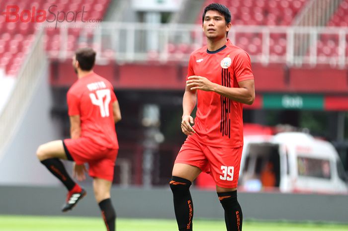 Gelandang Bertahan Persija Jakarta, Sandi Sute, ikut serta dalam latihan jelang melawan Borneo FC di Stadion Gelora Bung Karno, Jakarta (29/2/2020)