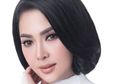 Jalan-jalan ke Tokyo Pakai High Heels Merah Puluhan Juta Rupiah, Kaki Syahrini Bikin Salfok Netizen