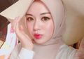 Tutorial Makeup Korea untuk Pemakai Hijab, Caranya Mudah Loh!