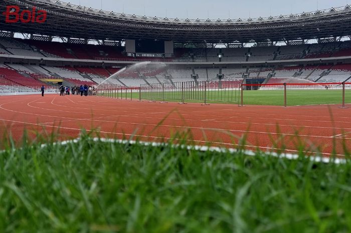 Rumput Stadion Utama Gelora Bung Karno (SUGBK) harus segera diperbaiki pasca konser BLACKPINK.