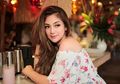 Kok Bisa-bisanya yang Kayak Gini Ditinggalin, Celine Evangelista yang Masih Pakai Piyama Kepergok Lakukan Hal Ini Pagi-pagi Buta: Berisik Banget, Pas Gue Liat Ada Dia
