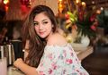 Bikin Pangling, Celine Evangelista Tiba-tiba Tampil Berhijab dengan Cadar Warna Hitam, Netizen Langsung Heboh Beri Julukan Istri Stefan William: Bu Hajah!