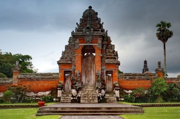 Mengenal Hubungan Manusia dan Alam Melalui Arsitektur Tradisional Bali