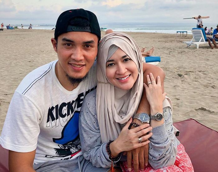 Gunawan Dwi Cahyo dan Okie Agustina