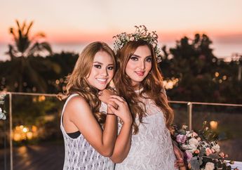 Ashanty dan Aurel Hermansyah Kompak Kenakan Hijab Saat di Pemotretan, Netizen: Semoga Bisa Seterusnya
