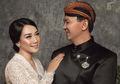Temani Ahok Acara Dinner, Puput Nastiti Devi Tampil Pede Pamer Perut Buncit Kenakan Pakaian Simpel dan Sandal Teplek yang Bikin Salfok, Intip Harganya!