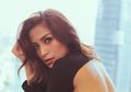 Siap Menikah, Jessica Iskandar Unggah Foto Instagram Kenakan Dress Putih Transparan yang Seksi Tanpa Caption