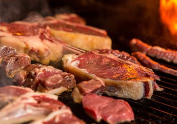 Bisa Persingkat Waktu Masak, Begini Cara Membuat Daging Cepat Empuk dengan 2 Tips Mudah Ini