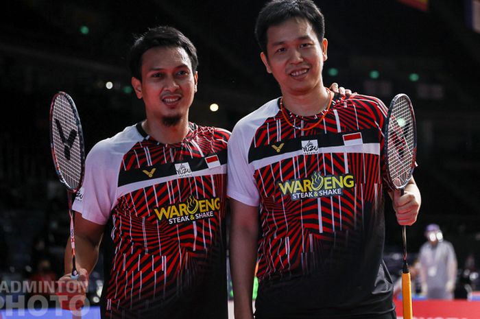 Pasangan ganda putra Indonesia, Mohammad Ahsan/Hendra Setiawan, pada babak pertama Thailand Open I 2021 di Impact Arena, Bangkok, Rabu (13/1/2021).