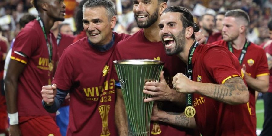 Juara di Kasta Ketiga, AS Roma Lepas Kutukan Final Kompetisi Eropa