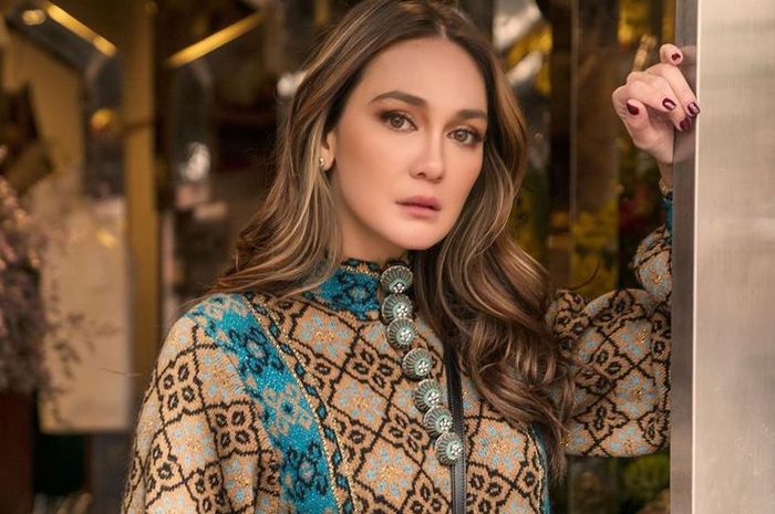 Pakai Baju Olahraga Hampir Sejuta, Sepeda Luna Maya Seharga Motor Jadi
