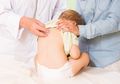Jangan Langsung Panik Bila Frekuensi BAB Bayi 6 Bulan Tidak Wajar, Cara Mudah Ini Bisa Moms Lakukan untuk Mengatasinya