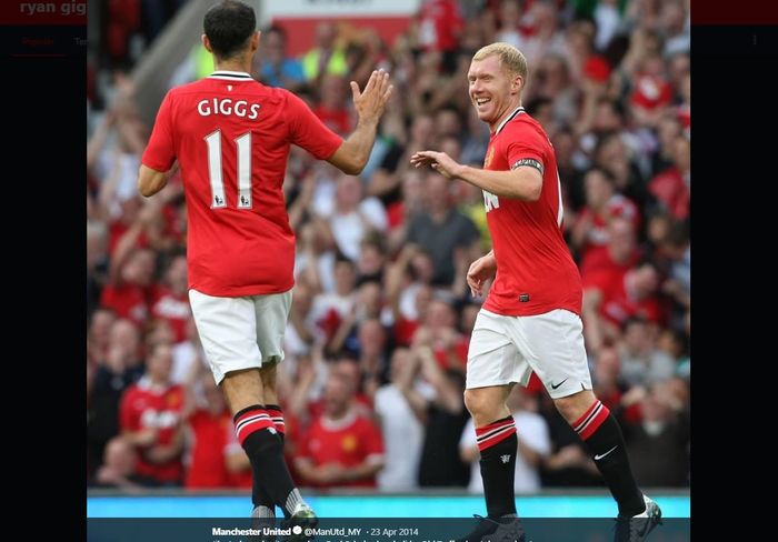 Ryan Giggs dan Paul Scholes saat masih membela Manchester United.