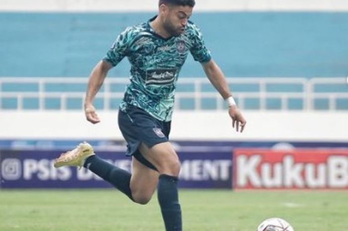 Vitinho menjadi salah satu pemain pilar PSIS Semarang yang terpaksa absen menjelang laga melawan Bhayangkara FC pada lanjutan Liga 1 2022-2023.