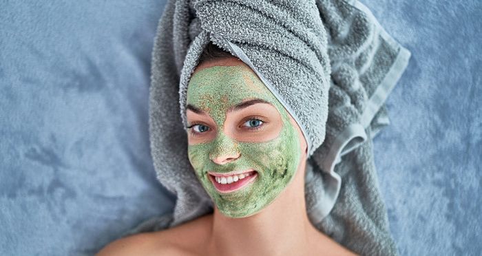 Jangan abaikan untuk rutin menggunakan masker Mugwort.