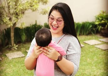 Sedah Mirah Disebut Bukan Anaknya, Kahiyang Ayu: Ini Netizen Favorit Saya!