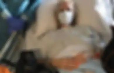 2 Minggu Koma Karena Terinfeksi Virus Corona, Wanita Ini Harus Belajar Jalan Lagi di Usia 56 Tahun, 'Angkat Ponsel Saja Saya Tidak Bisa'