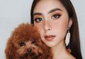 Wajah Lebih Segar dengan 5 Blush On Stick Peach di Bawah 130 Ribu Ala Clarine Clay