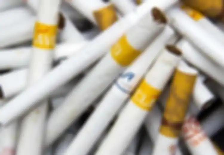 Sama-sama Berbahaya, Ini Perbedaan Kadar Bahaya  Rokok Filter dengan Rokok Kretek, Ngeri!