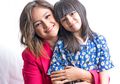 Tabloid NOVA Terbaru: Risiko Penyakit Bipolar Bisa Menurun pada Anak, Ini yang Marshanda Lakukan