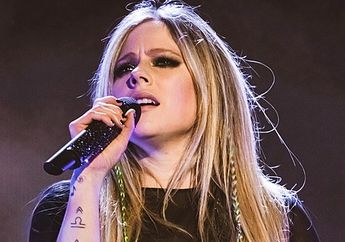 Duh! Dicurigai Udah Meninggal dan Digantikan Orang Lain, Avril Lavigne Beri Respon!