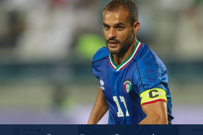 Bader Al-Mutawa, pemain timnas Kuwait pemilik caps terbanyak tim nasional sepanjang sejarah.