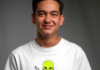 Adipati Dolken Tertantang Mainkan Peran Berdialog Bahasa Inggris