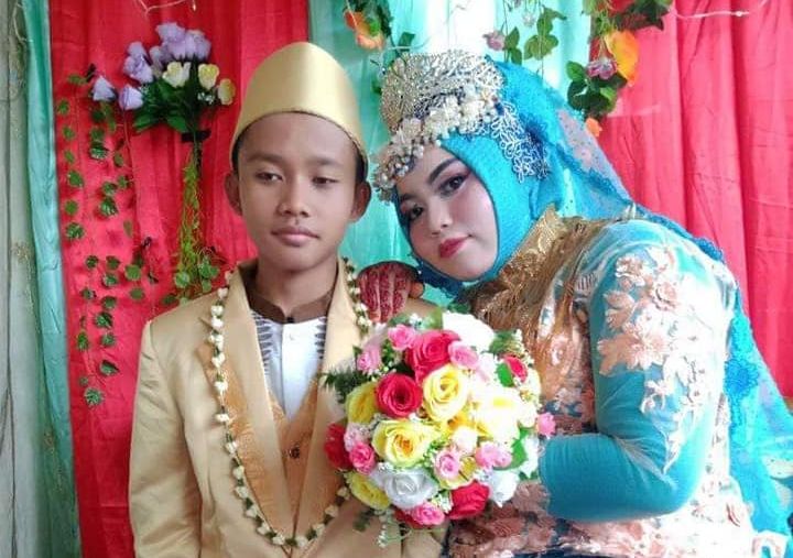 Bikin Warganet Gagal Fokus Ini Kisah Bocah 14 Tahun Di Pamekasan Nikahi Gadis 20 Tahun Netizen Jiwa Jombloku Meronta Semua Halaman Pop Grid Id