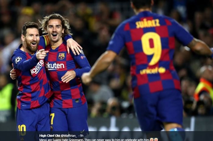 Antoine Griezmann mendapat sambutan dari Lionel Messi disusul Luis Suarez usai mencetak gol ke gawang Borussia Dortmund pada matchday kelima Grup F Liga Champions 2019-2020 di Stadion Camp Nou, Rabu (27/11/2019).