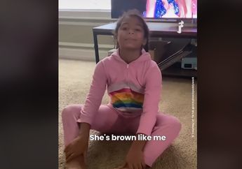 Video Mengharukan Anak Kulit Hitam Tonton Trailer The Little Mermaid 2023 Viral di TikTok!