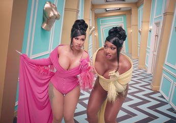 Rayakan Setahun Single Hit 'WAP', Cardi B & Megan Thee Stallion Mau Kolab Lagi?