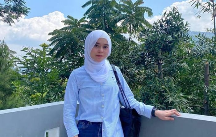 Rizki DA like foto Lesty