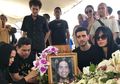 6 Makanan Pemicu Penyakit Liver yang Renggut Nyawa Anak ke 3 Si Rocker Kribo